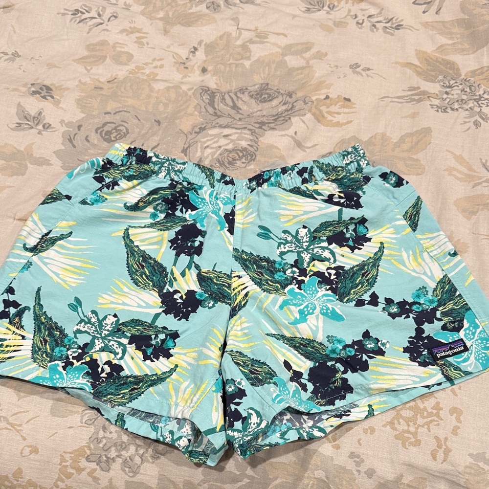 Patagonia Women's Baggies Tropical Print Shorts - Aqua and Black